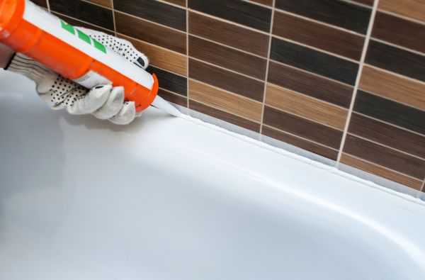 Bathtub Sealing in Hilliard